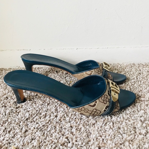 Gucci Blue Sandals Size 38C - Picture 3 of 8